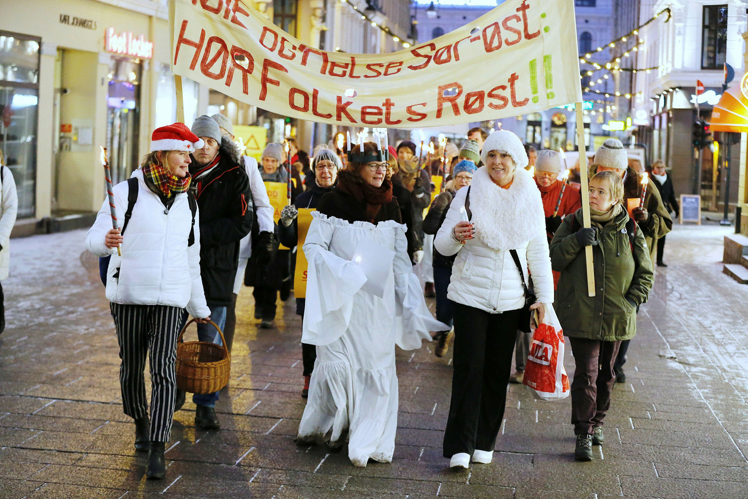 Lucia-demonstrasjon Bilde fra Lucia-demonstrasjon mot sykehusplanene for Oslo.