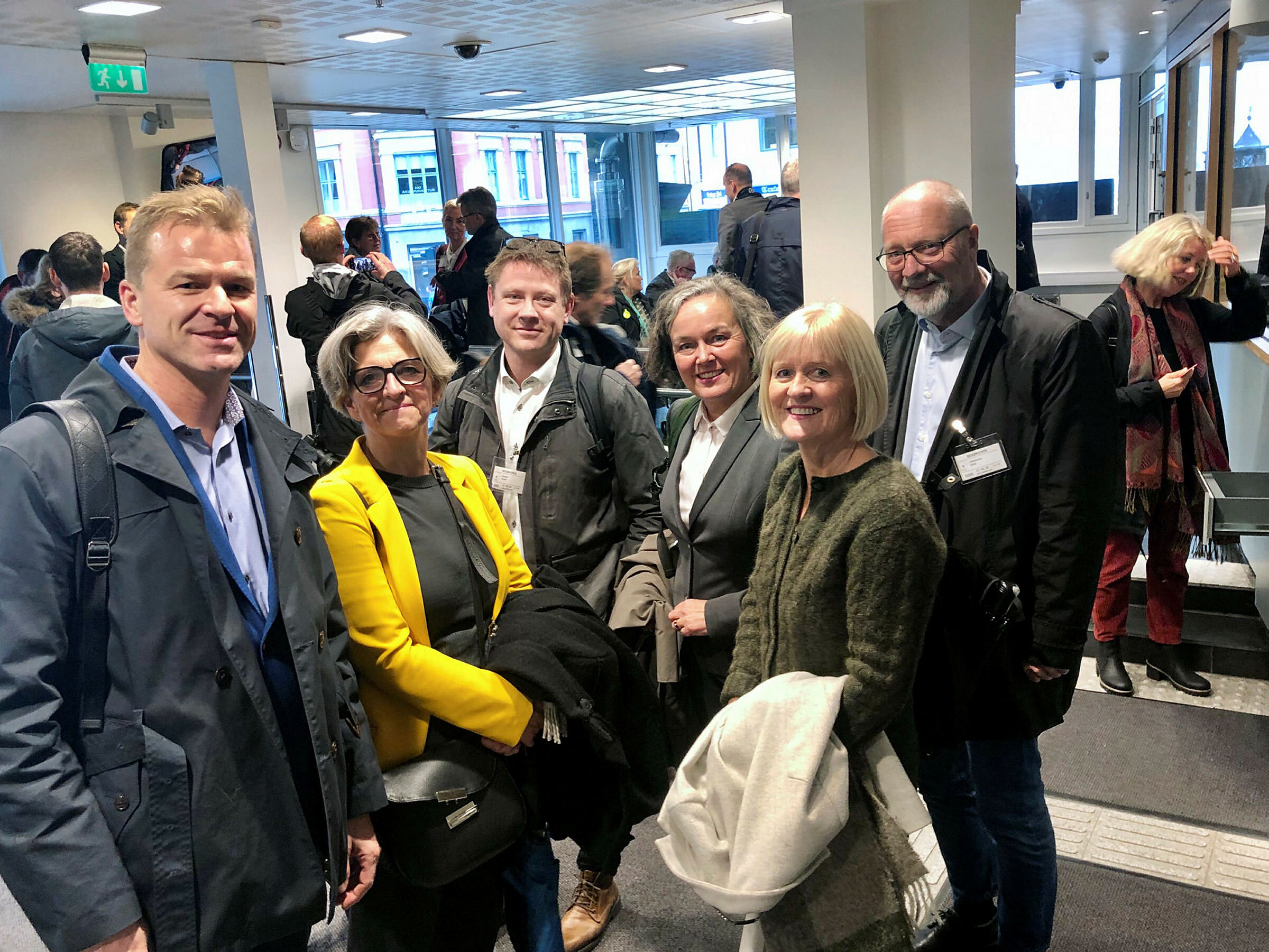 Forhandlere i Unio Fra venstre: Sigve Bolstad, leder i Politiets Fellesforbund (PF), Eli Gunhild By, leder i Norsk Sykepleierforbund (NSF), Roar Fosse, forhandlingssjef i PF, Marit Gjerdalen, NSF-advokat, Ragnhild Lied, Unio-leder og Erik Orskaug sjeføknom i Unio.