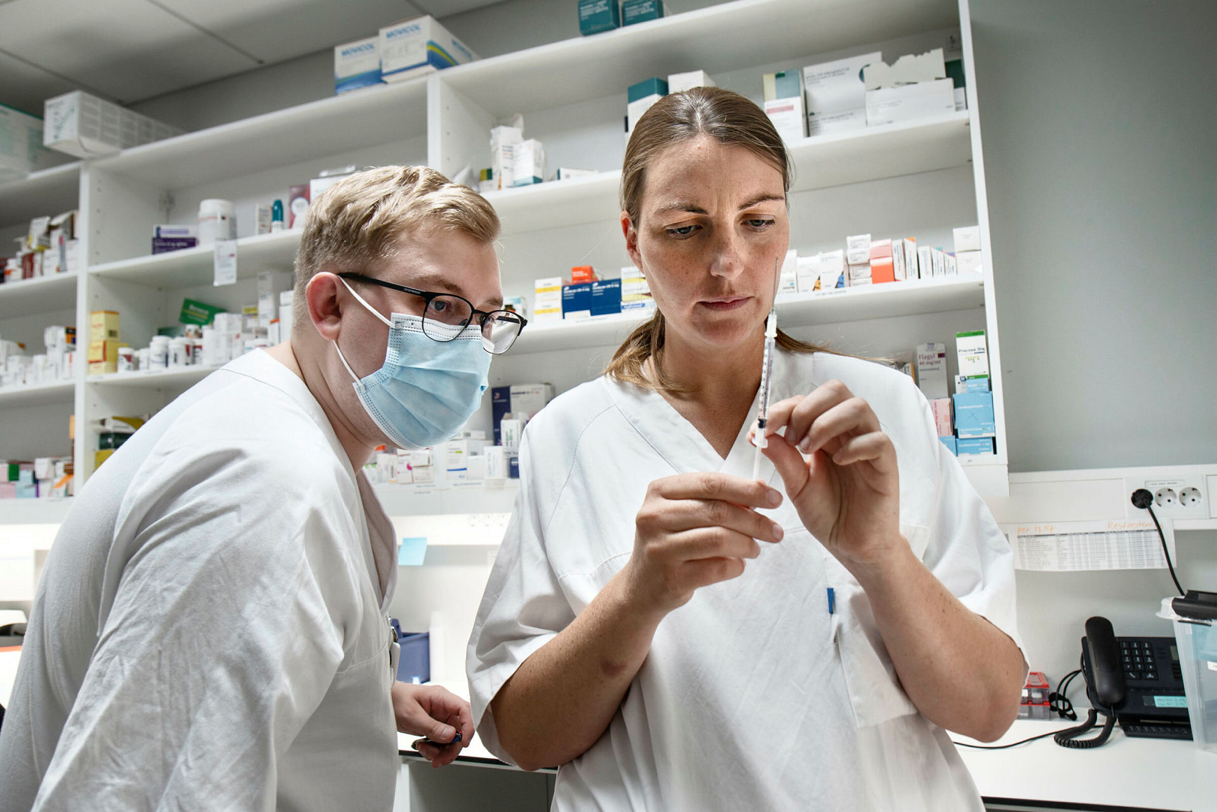 Christoffer Kviteberg og Randi Vetås Christoffer Kviteberg og Randi Vetås, sykepleiere på Sandsli bo- og behandlingssenter