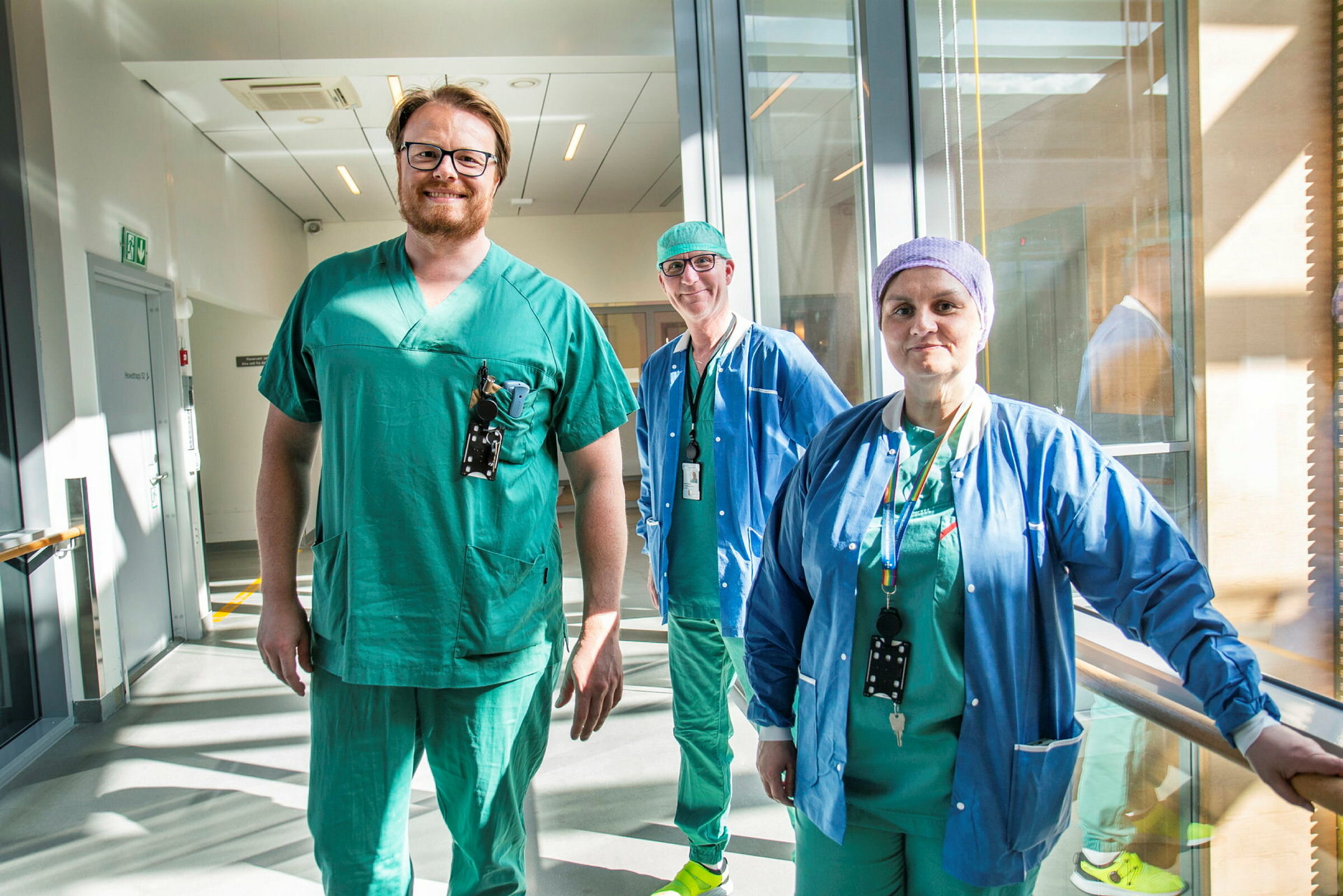 Anestesi, Ahus, ortopedisk seksjon, ultralydveiledet nerveblokade.
Fra venstre fagansvarlig anestesilege Tor Erlend Pedersen, fagansvarlig anestesisykepleier Rune Sollien, fagutviklingssykepleier (og anestesisykepleier) Silje Solberg Dahlen