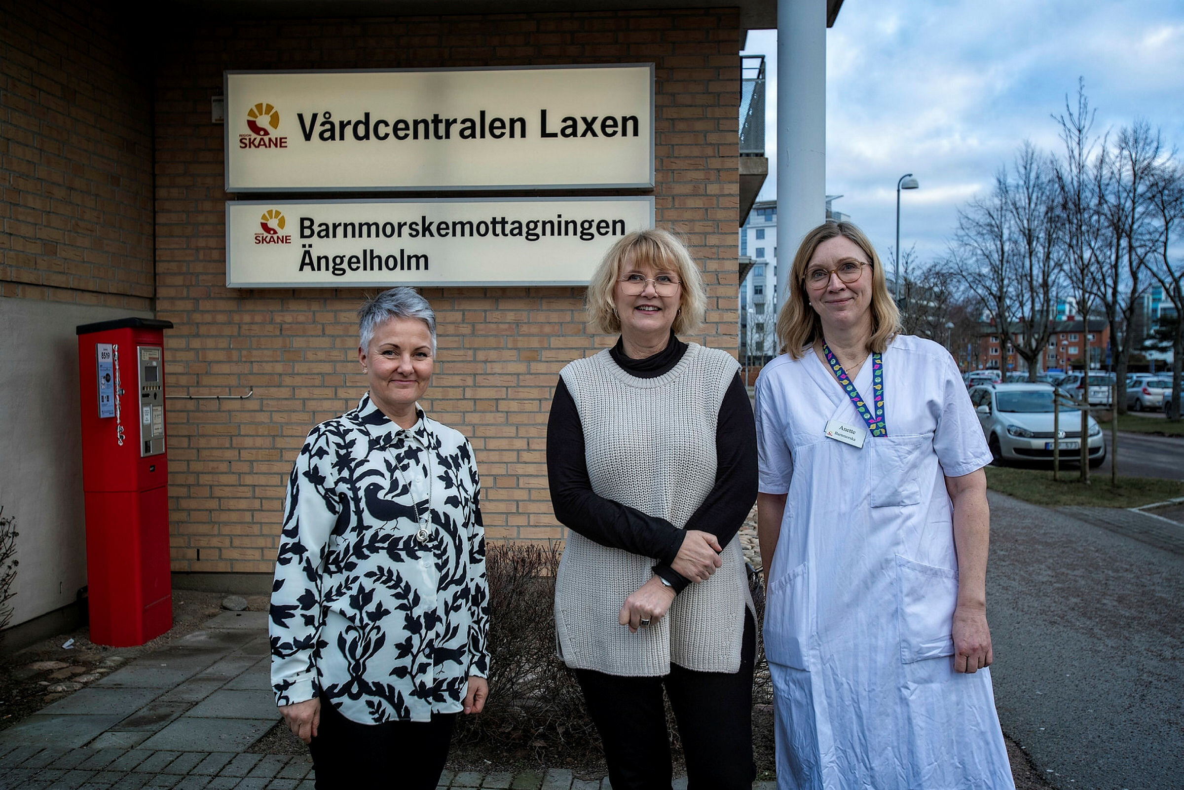 Jordmorsentral i Skåne, Sverige Bildet viser den svenske jordmødre ved jordmorsentralen i Ängelholm