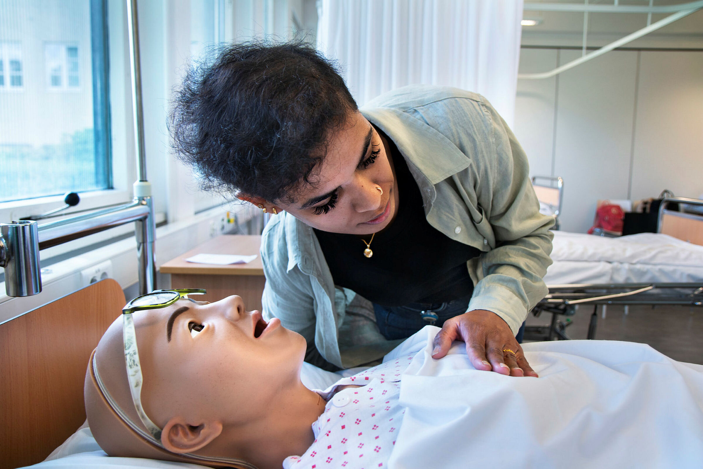 Ajeitha Ulagananthan Ajeitha Ulagananthan, lektor på sykepleierutdanningen på VID vitenskapelige høgskole i Oslo