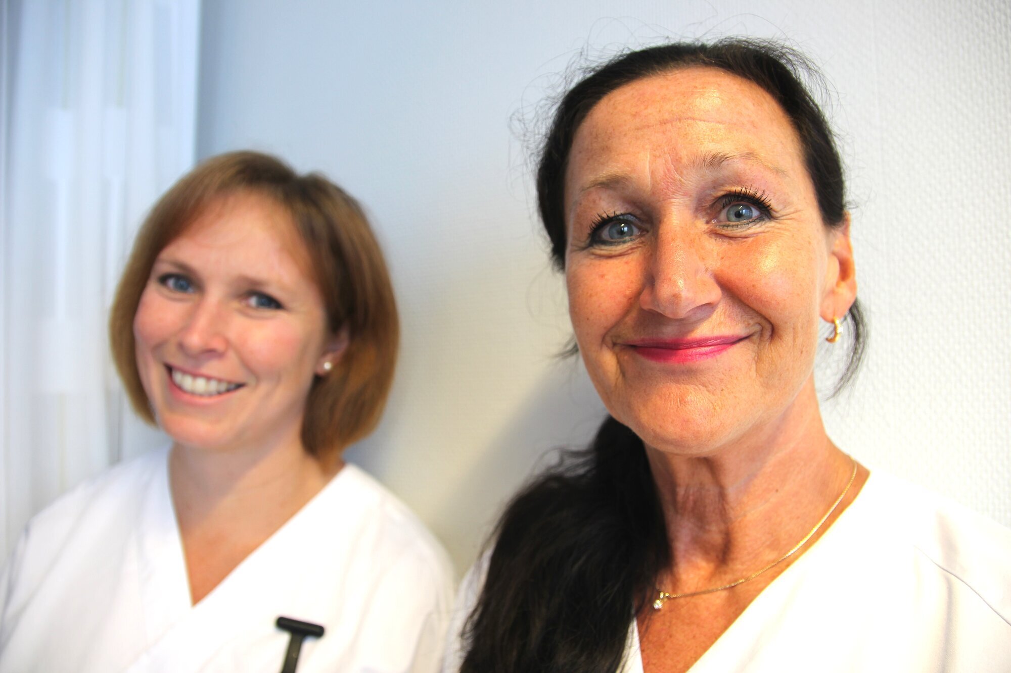 Hanne Louise Hoelstad, May-Britt Stenbro, Drammen sykehus Bildet viser Hanne Louise Hoelstad og May-Britt Stenbro.