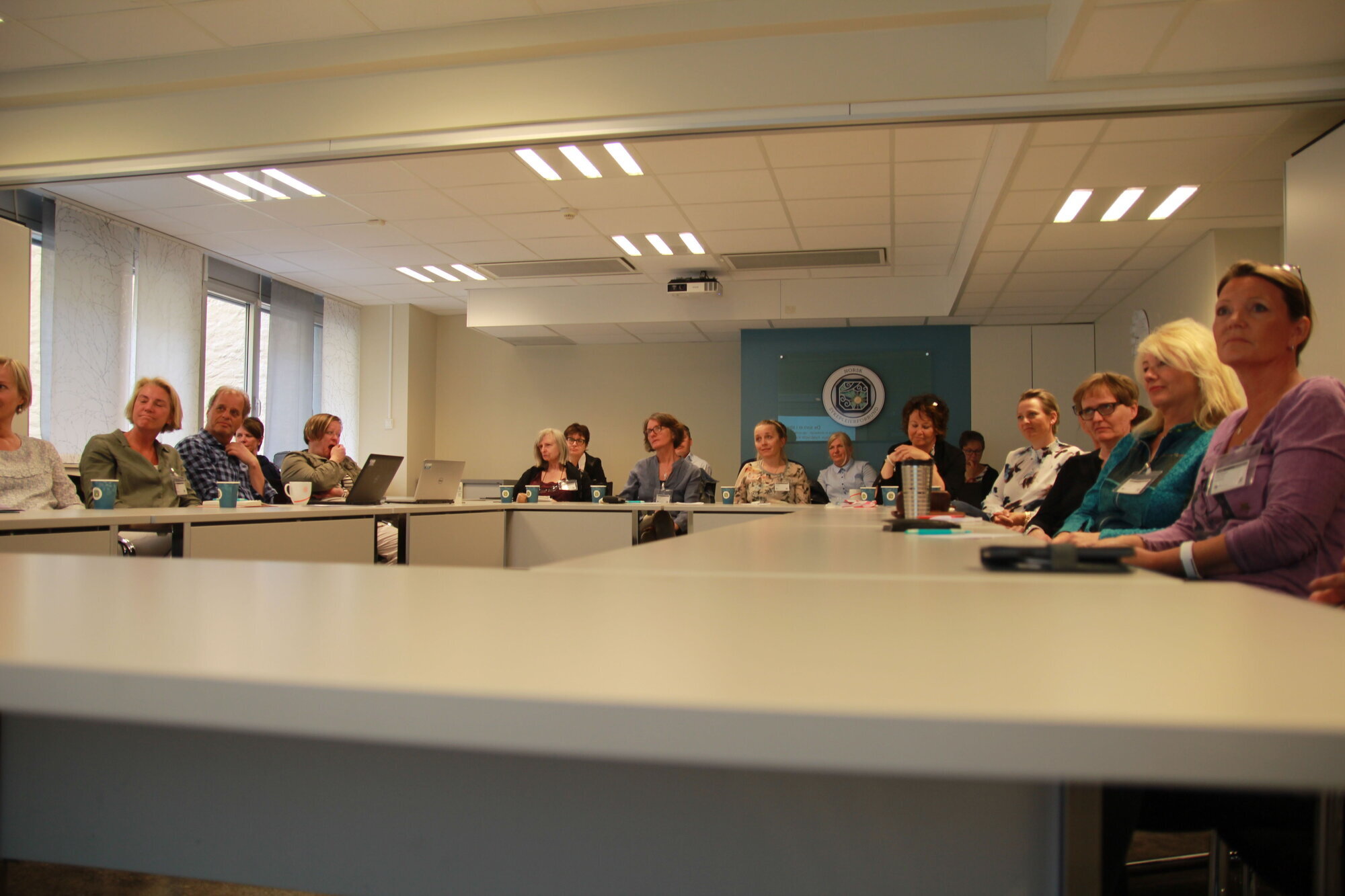 Kreftforeningenes sykepleiere i streik. Her er de på første streikemøte. Kreftforeningenes sykepleiere i streik. Her er de på første streikemøte.