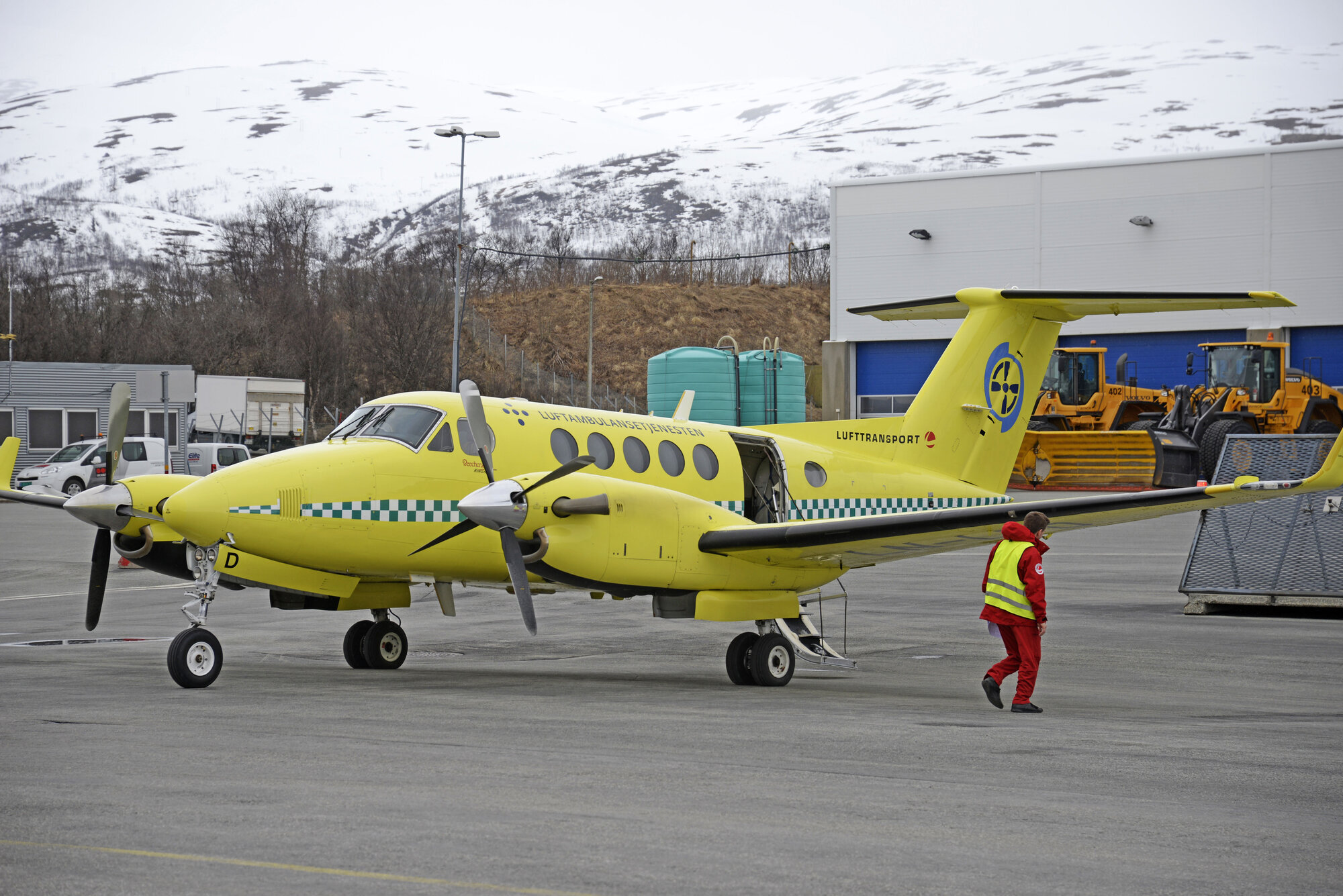 Luftambulansefly fra Lufttransport på Tromsø Lufthavn. Luftambulansefly fra Lufttransport på Tromsø Lufthavn.