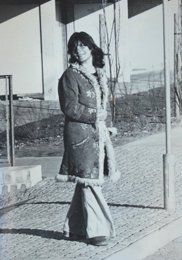 På 70-tallet tok Meyer DeMott sykepleierutdanning, men slo seg ikke til ro med det. Bildet viser Melinda Ashley Meyer DeMott fra tiden som sykepleierstudent.