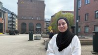 Bildet viser sykepleierstudent Zahra Badir Al-Bedani Bildet viser sykepleierstudent Zahra Badir Al-Bedani