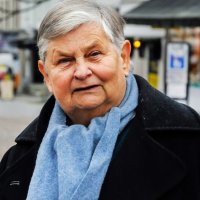 Bildet viser tidligere operasjonssykepleier Nina Melfald