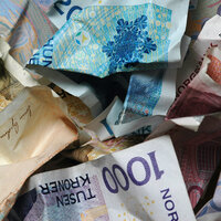 Bildet viser norske pengesedler