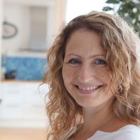 Portrett av Ina Landau Aasen.